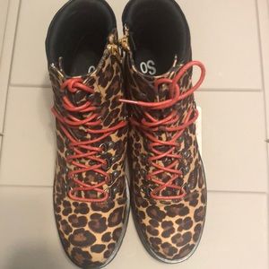 Leopard print boots